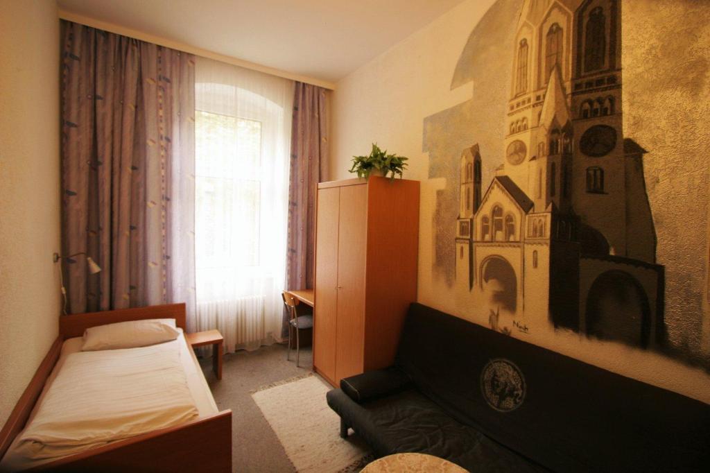 Hotel - Pension Am Schloss Bellevue Berlin Szoba fotó